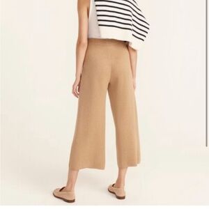 J. Crew wide leg sweater pants, GUC- minor signs of wear and pillingz. In gray